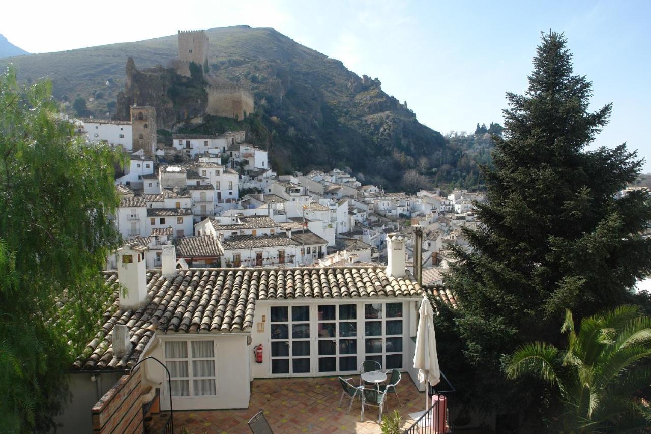 Casa Rural Plaza De Santa Maria Cazorla Buitenkant foto