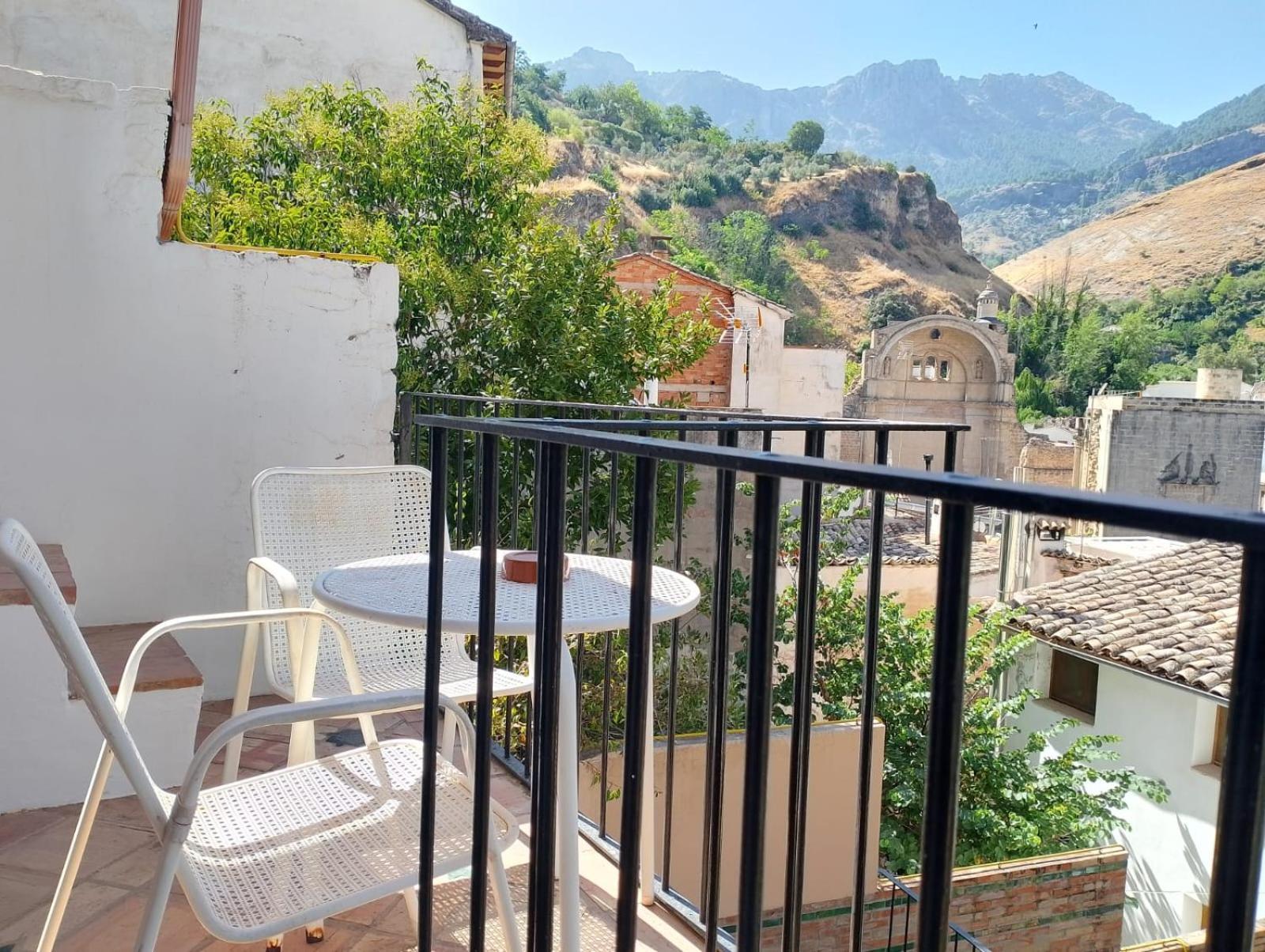 Casa Rural Plaza De Santa Maria Cazorla Buitenkant foto